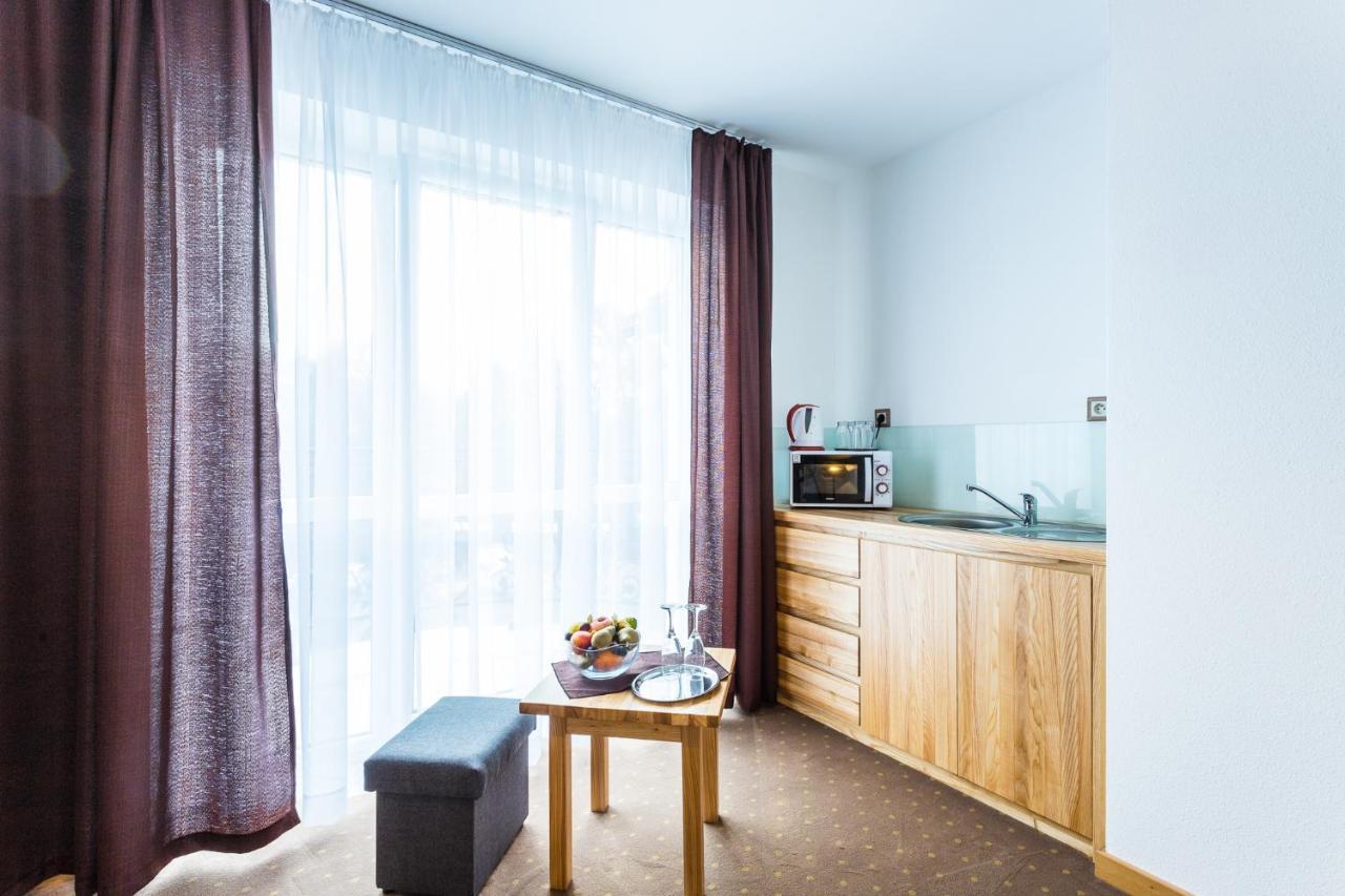 Hotel Palatin Oravsky Podzamok Exteriör bild